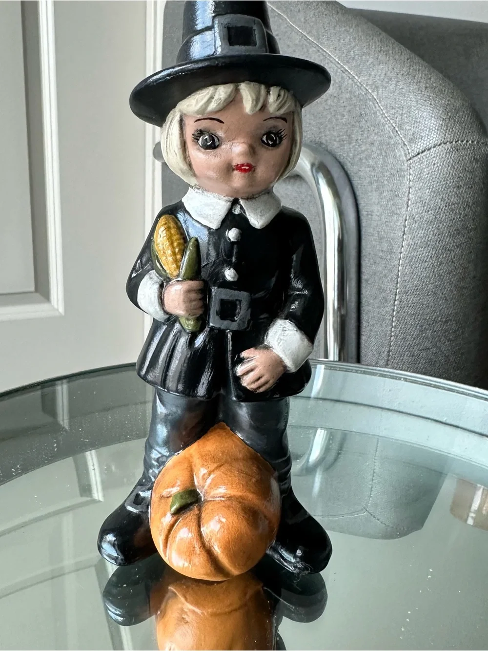 Vintage Hand-painted Ceramic Boy Pilgrim Figurine Thanksgiving Holiday Decor  79